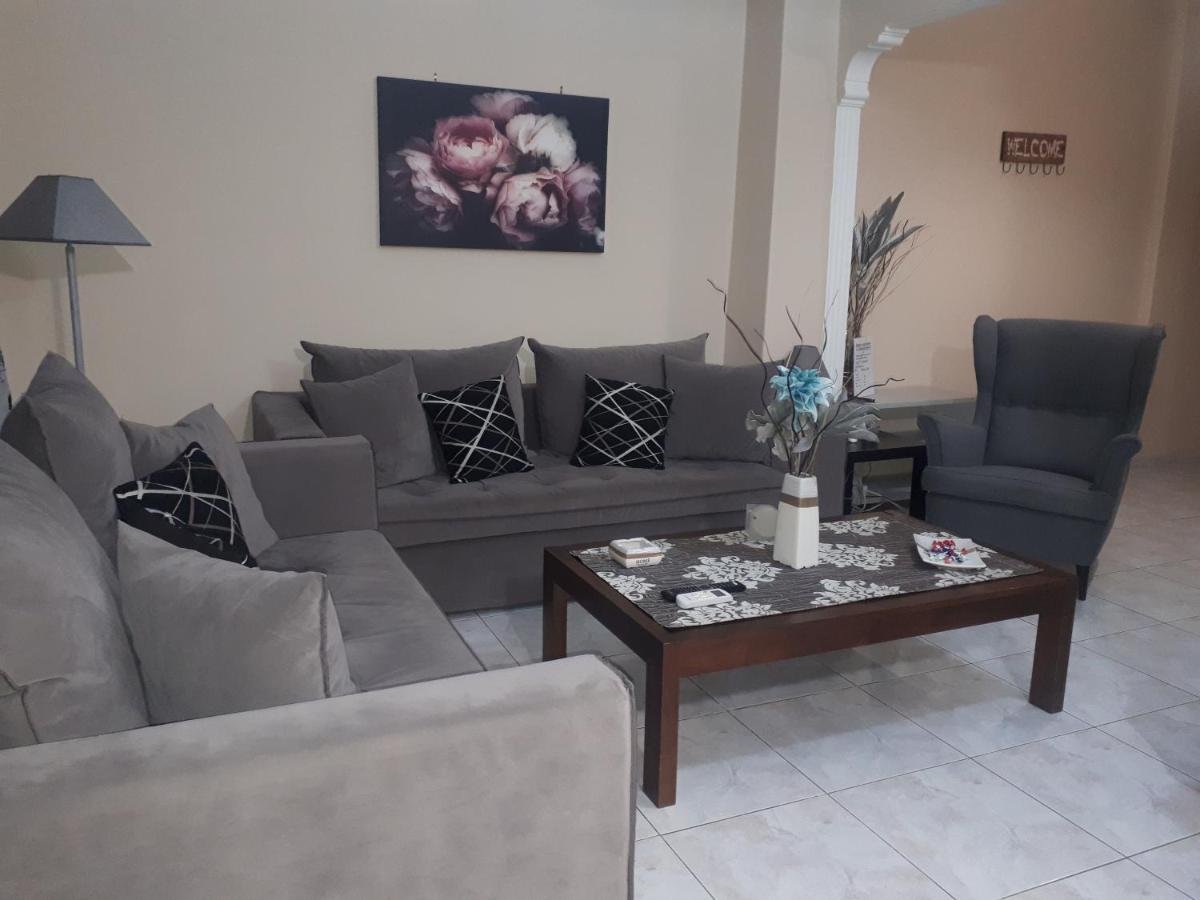 Daire Modern Chania Center